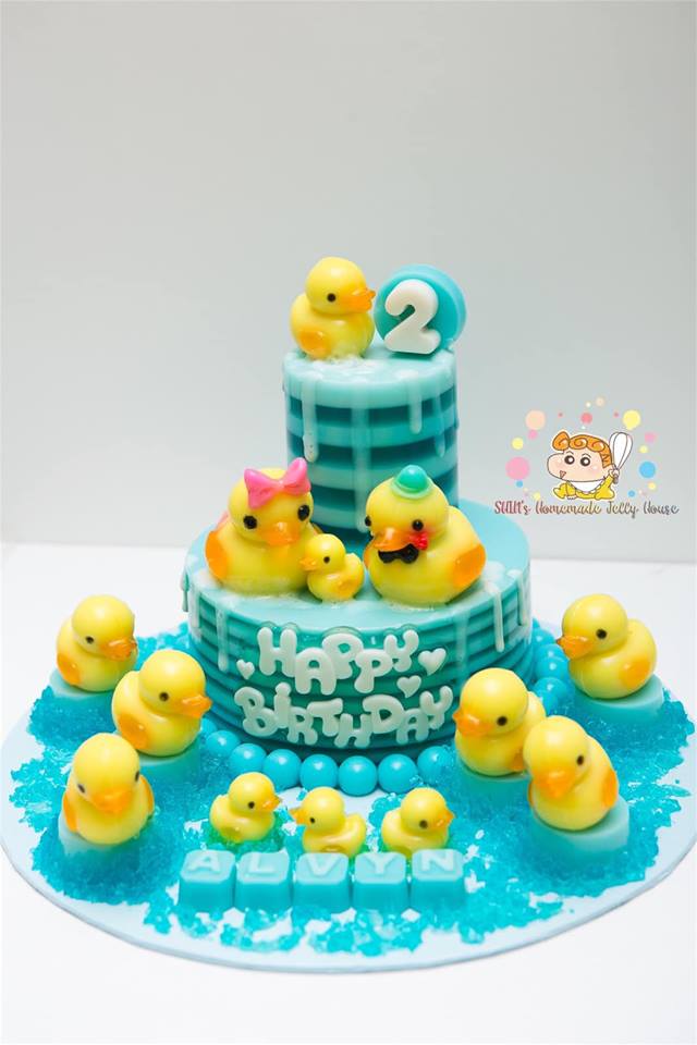 Duck Family Jelly Cake Duck Family Jelly Cake